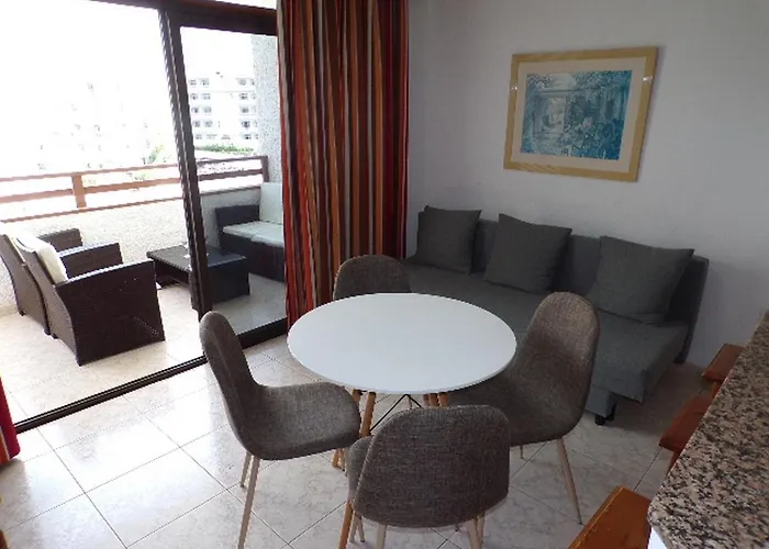 Apartman Juncos 403 *