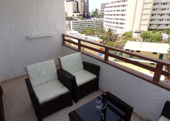 Apartment Juncos 403