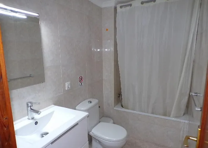 Juncos 403 Apartment *